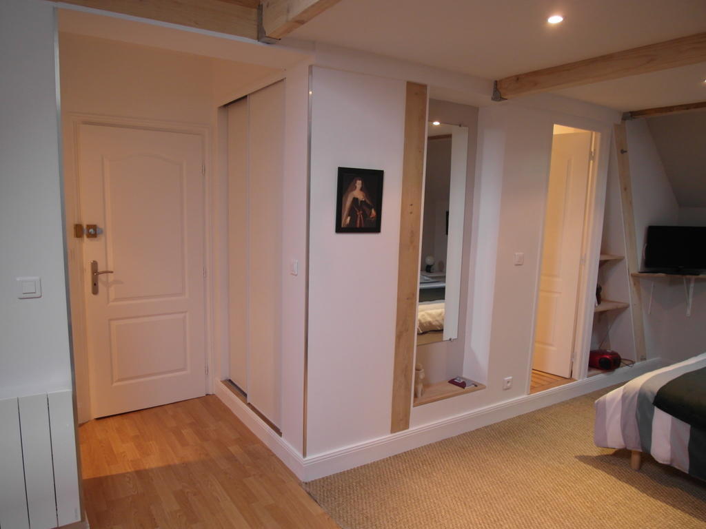 Les Chaumieres Du Chene Hotel Pouillé Room photo